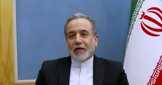 খামেনি জীবিত আছেন, তবে কিছু কমান্ডার নিহত: ইরানের পররাষ্ট্রমন্ত্রী